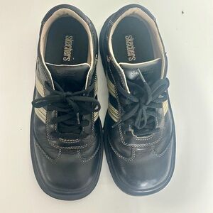 Vintage Skechers Black Sneakers with Cream Accent Stripes